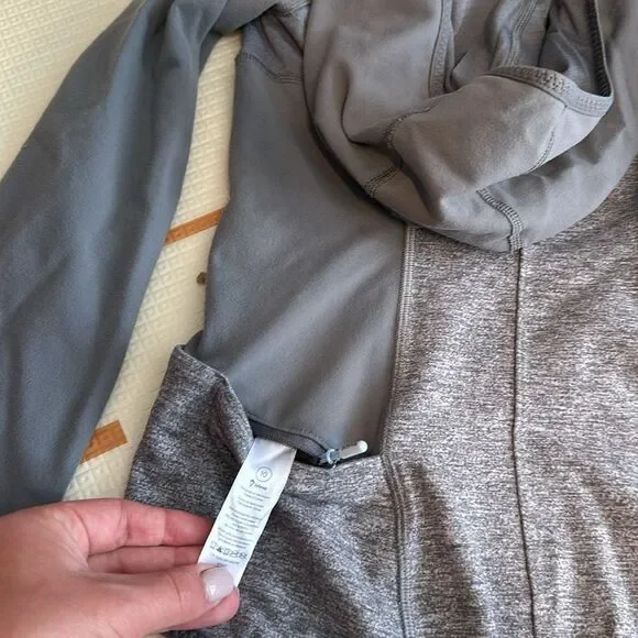 Ivivva size 10 jacket - Picture 3 of 3